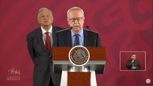 Carlos Urzúa quería subir impuestos; AMLO se negó