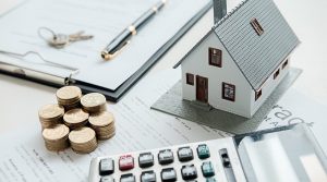 ¿Qué impuestos debes pagar por rentar una vivienda?